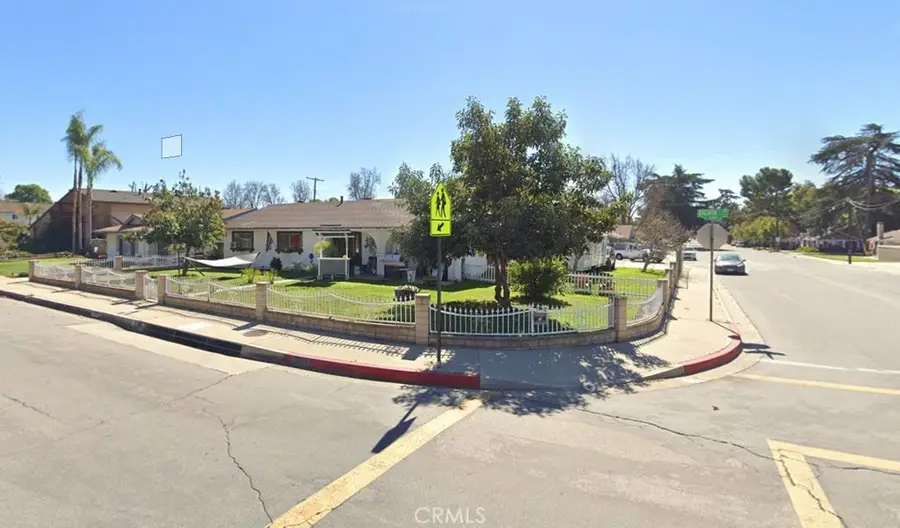 2302 8th, La Verne, CA 91750 - #3