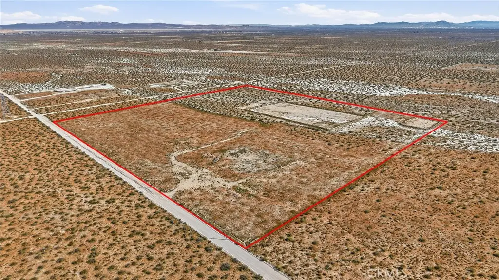 14765 Oasis, Phelan, CA 92371 - #1