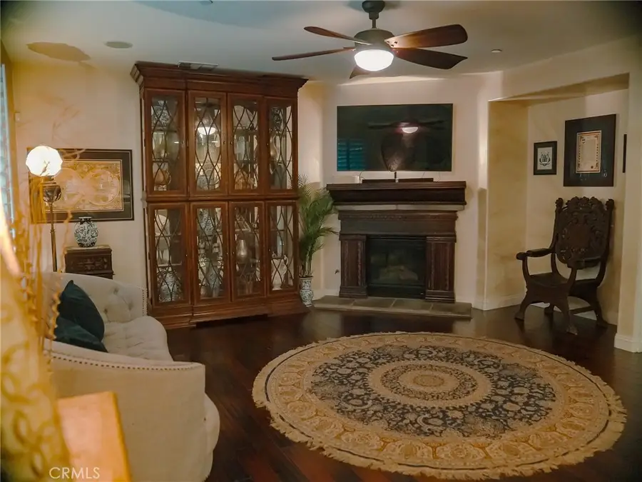 18052 Passionflower, San Bernardino, CA 92407 - #2