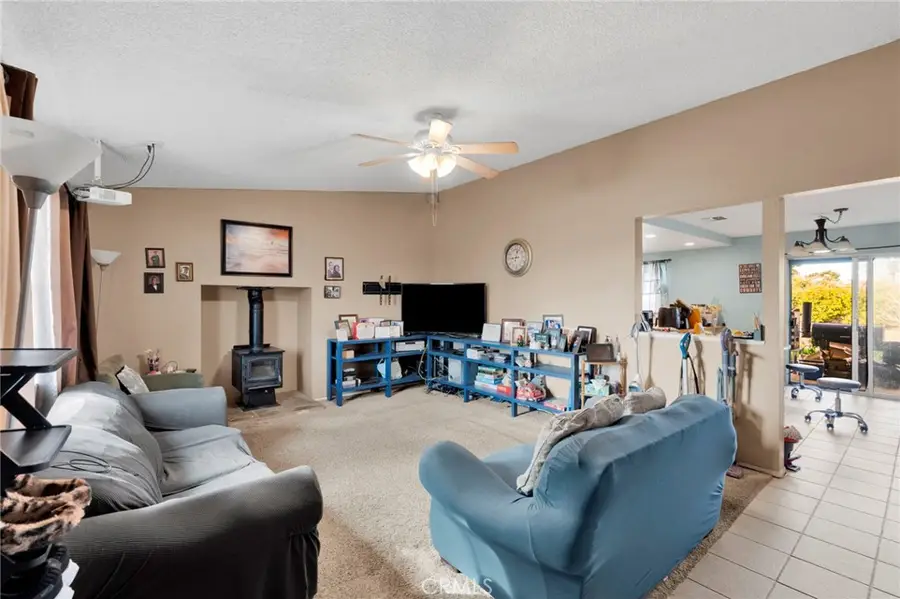 12696 9th, Victorville, CA 92395 - #3
