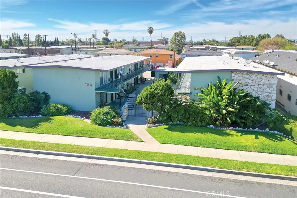 11517 Old River School Rd, Downey, CA 90241 - #1