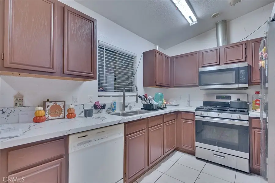 16575 Via Montana, Desert Hot Springs, CA 92240 - #3