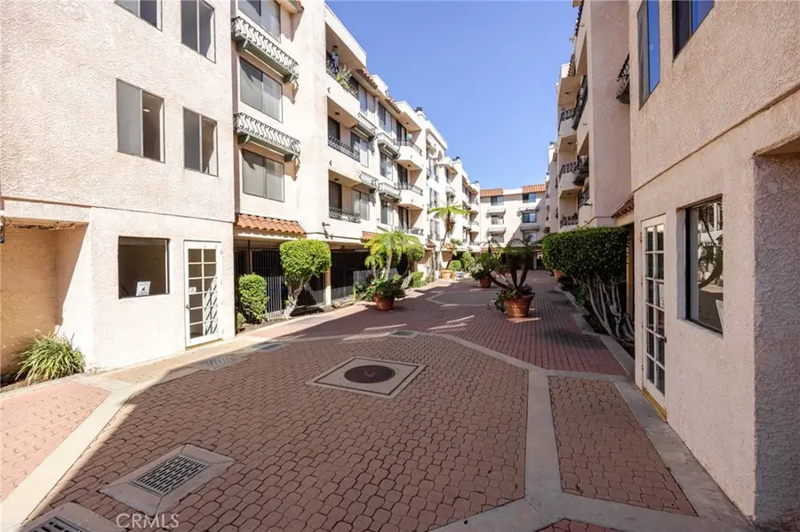 28004 S Western Avenue #215, San Pedro, CA 90732 - #2