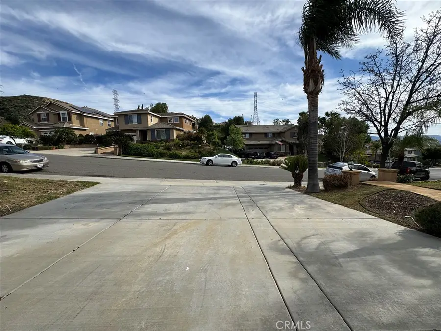 22219 Trinity Place, Saugus, CA 91390 - #2