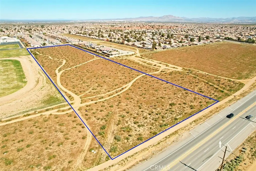 5 Palmdale, Adelanto, CA 92301 - #1