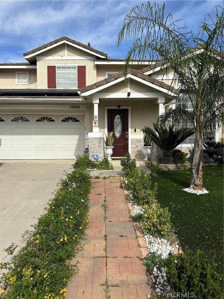 11918 Edgecliff, Sylmar, CA 91342 - #2