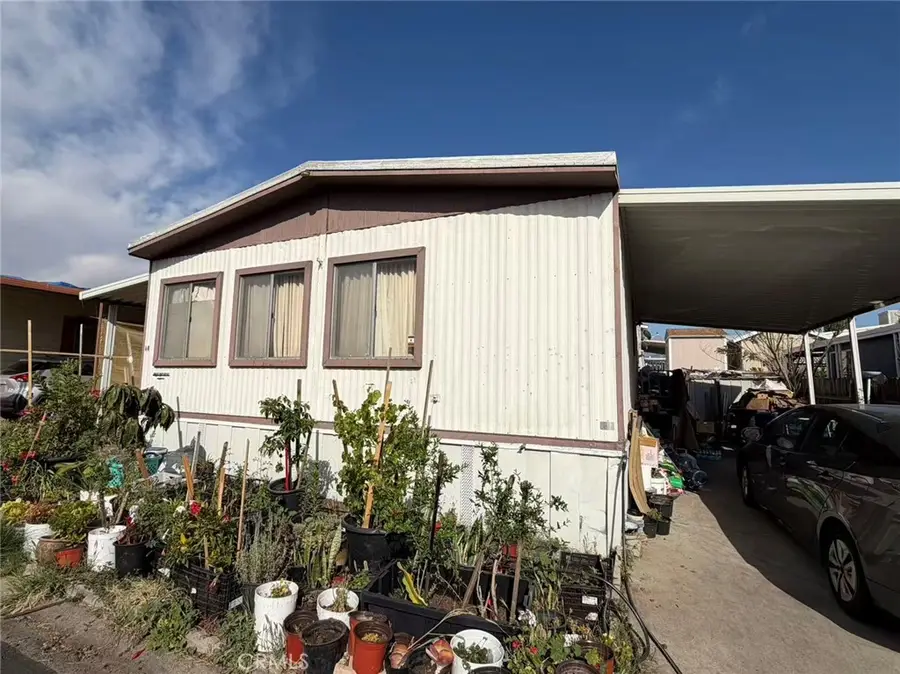 3734 Pacific, Highland, CA 92346 - #3