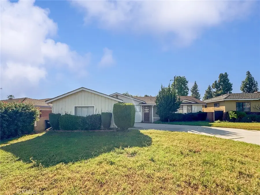 1337 Loranne Avenue, Pomona, CA 91767 - #2