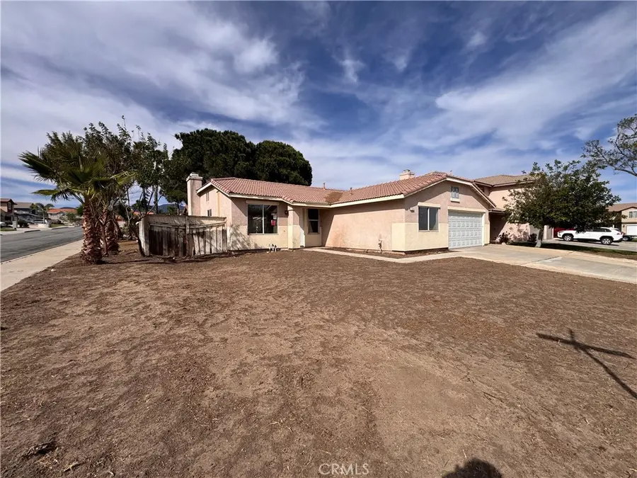 2014 W Dawnview Drive, Rialto, CA 92377 - #2