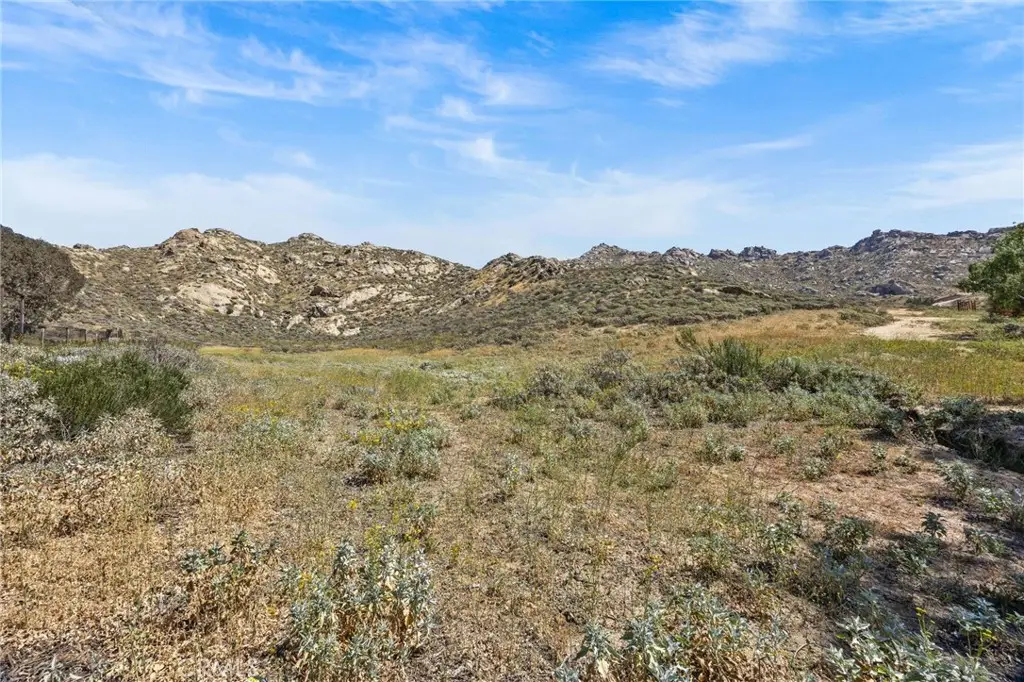 2001 Mt Vernon, Riverside, CA 92507 - #1