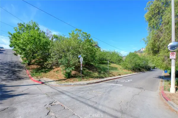 3855 Randolph, Los Angeles, CA 90032