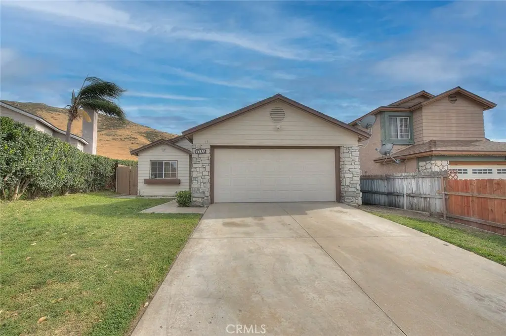 14319 Weeping Willow Lane, Fontana, CA 92337 - #1