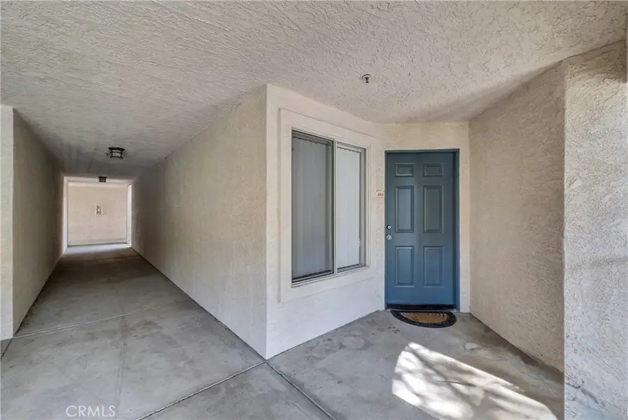 1980 Las Colinas Circle #301, Corona, CA 92879 - #3