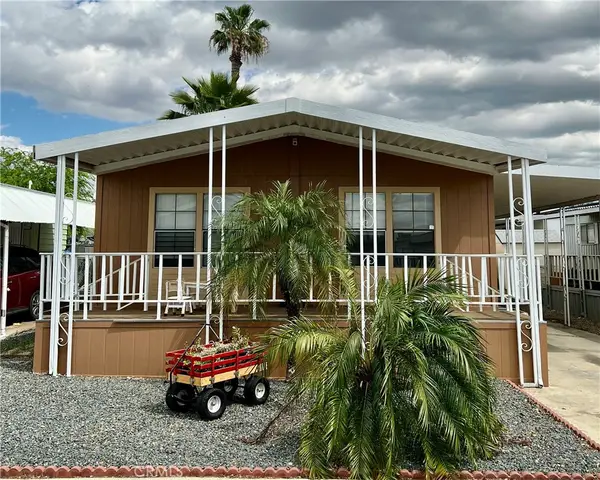 1150 N Kirby #75, Hemet, CA 92545