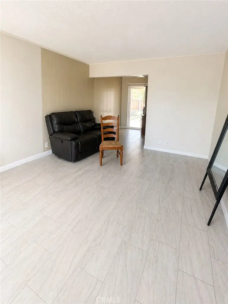1721 Piute, Barstow, CA 92311 - #2