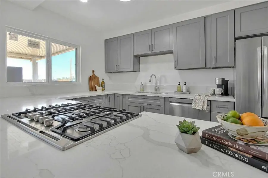 20916 Thunderbird, Apple Valley, CA 92307 - #2