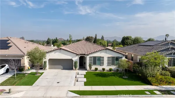 9461 Venetian Way, Jurupa Valley, CA 92509