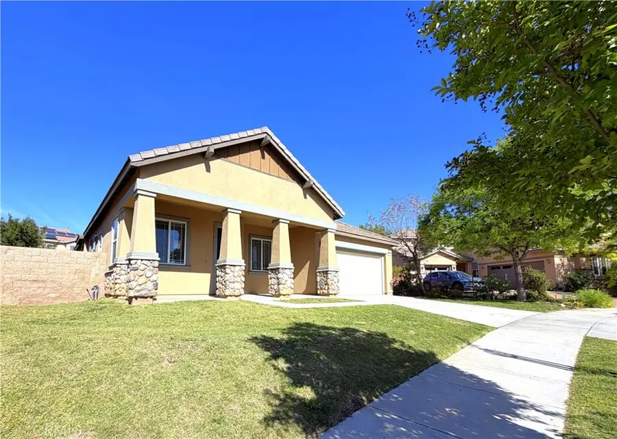 524 Trefoil Court, Hemet, CA 92543 - #2