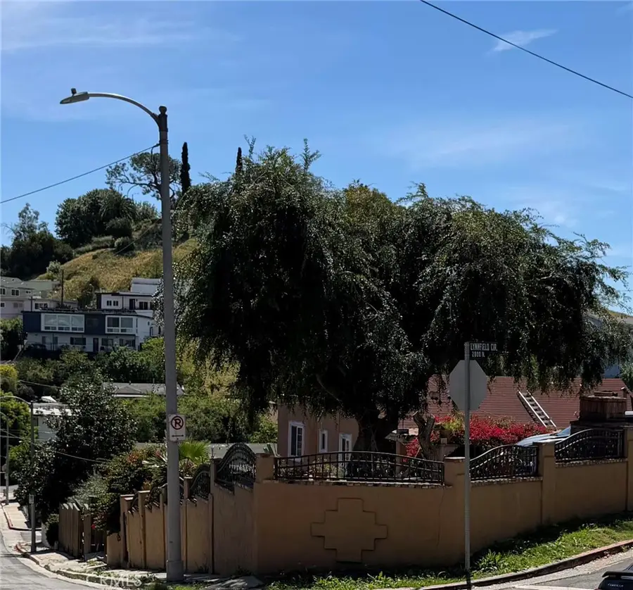 5026 Chester, Los Angeles, CA 90032 - #2