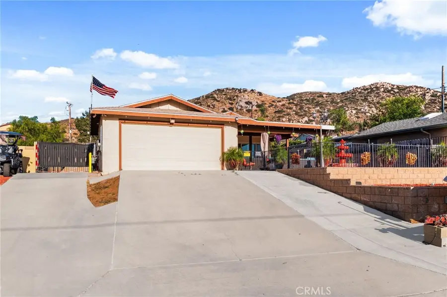 2841 Huerta, Norco, CA 92860 - #2