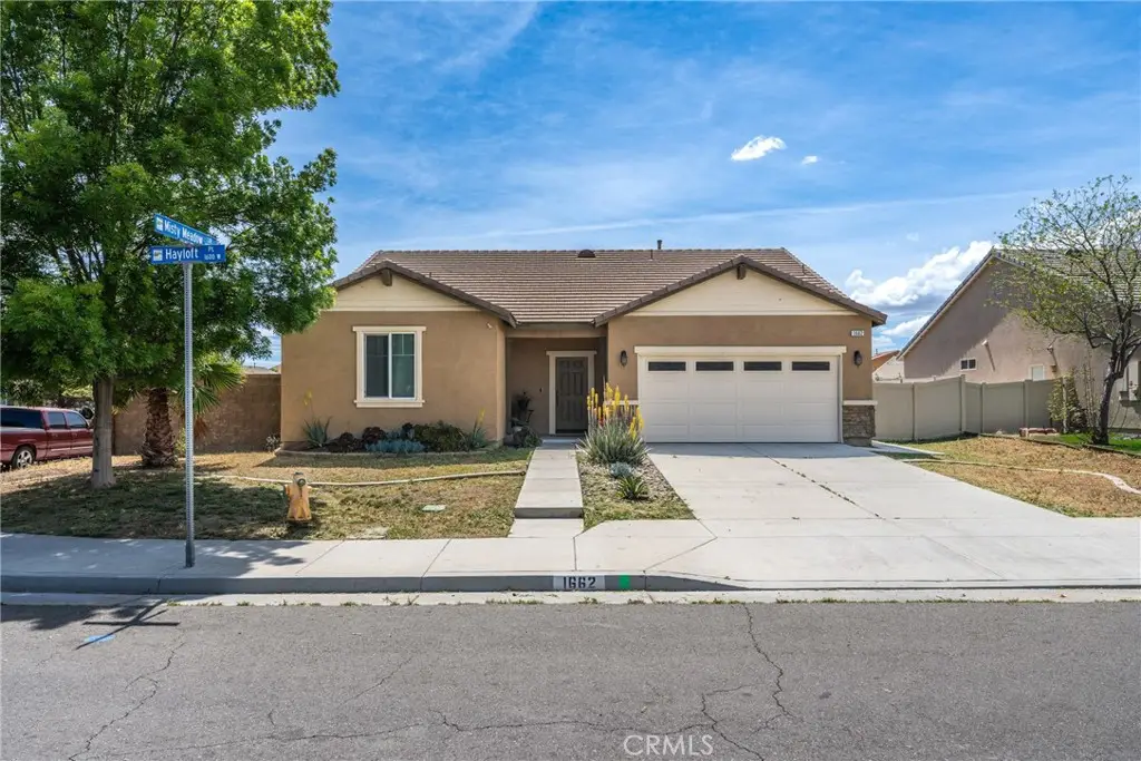 1662 Hayloft Place, San Jacinto, CA 92582 - #1