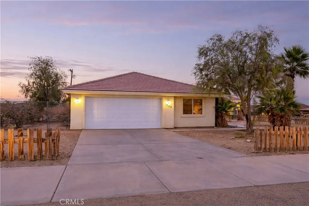 1286 Arctic Avenue, Thermal, CA 92274 - #1