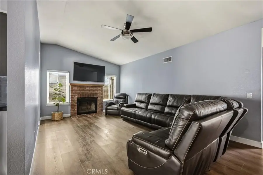 2575 Mimosa Drive, San Bernardino, CA 92407 - #2