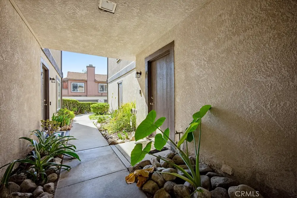 1814 N Vineyard Avenue #E, Ontario, CA 91764 - #1