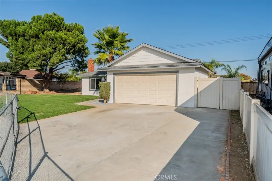 9825 Chantry Avenue, Fontana, CA 92335 - #2