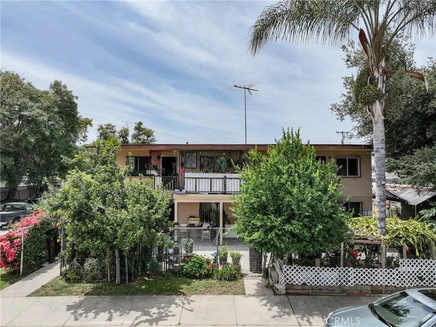 1011 W 8th, Pomona, CA 91766 - #2
