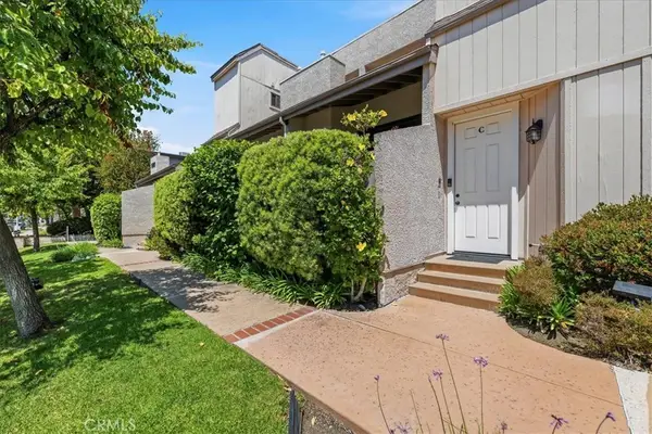 15129 Magnolia #C, Sherman Oaks, CA 91403