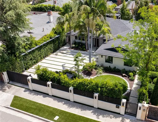 13946 Chandler, Sherman Oaks, CA 91401