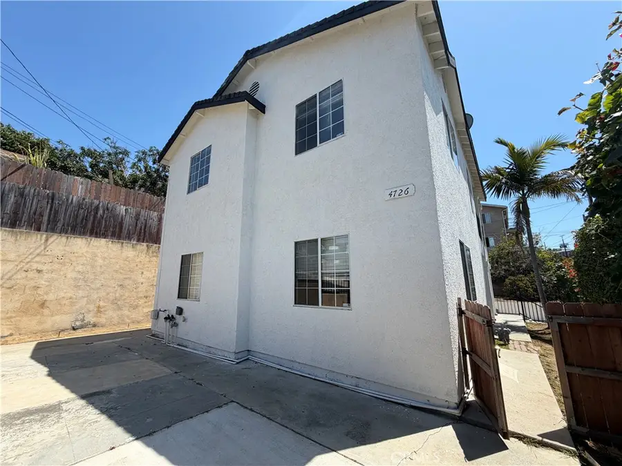 4726 Pickford Street, Los Angeles, CA 90019 - #3