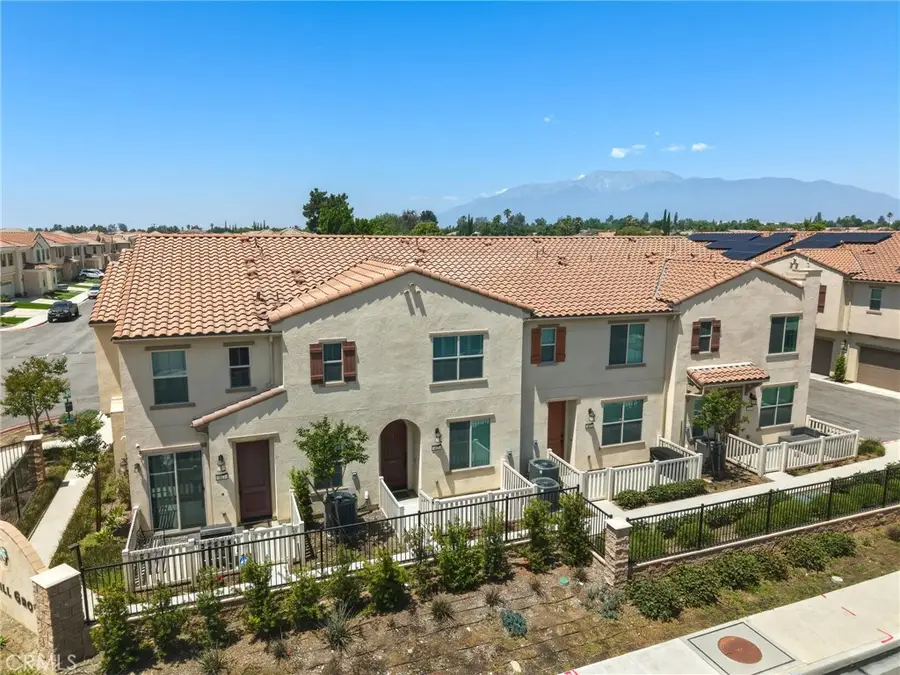 465 N Beechwood, Rialto, CA 92376 - #2