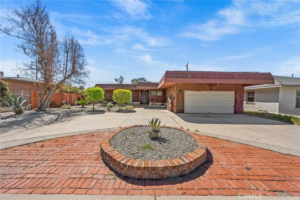 579 E 40th, San Bernardino, CA 92404 - #1