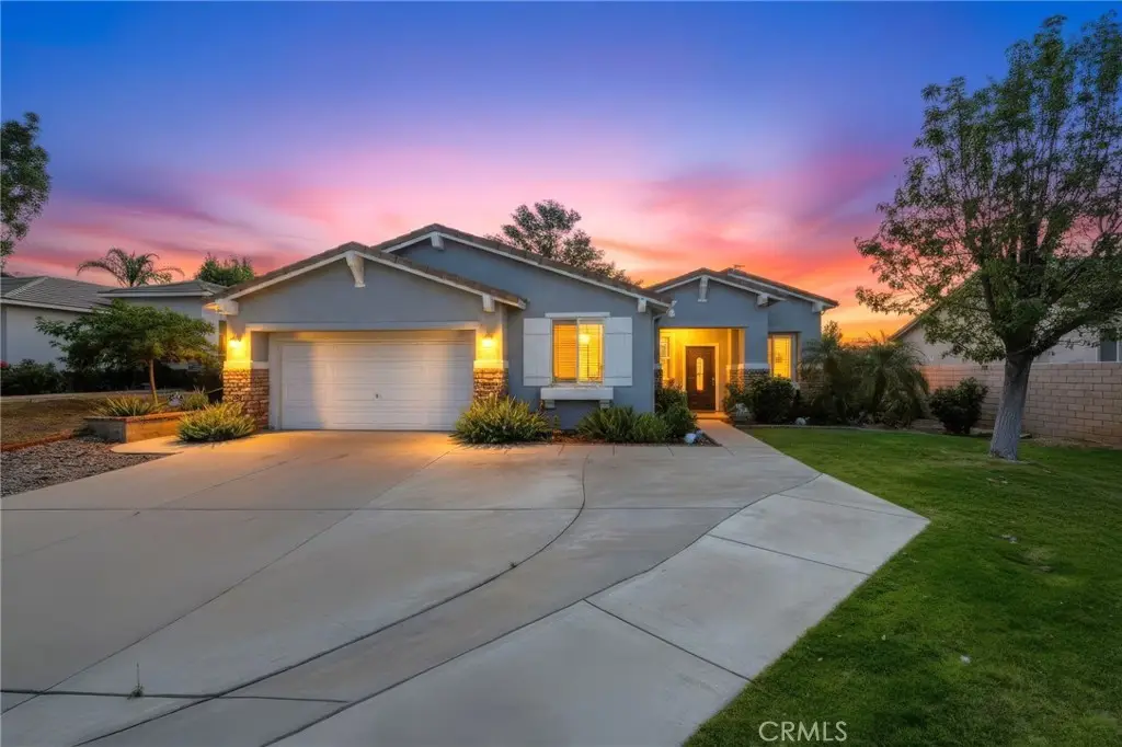 30066 Lake Trail, Lake Elsinore, CA 92530 - #1