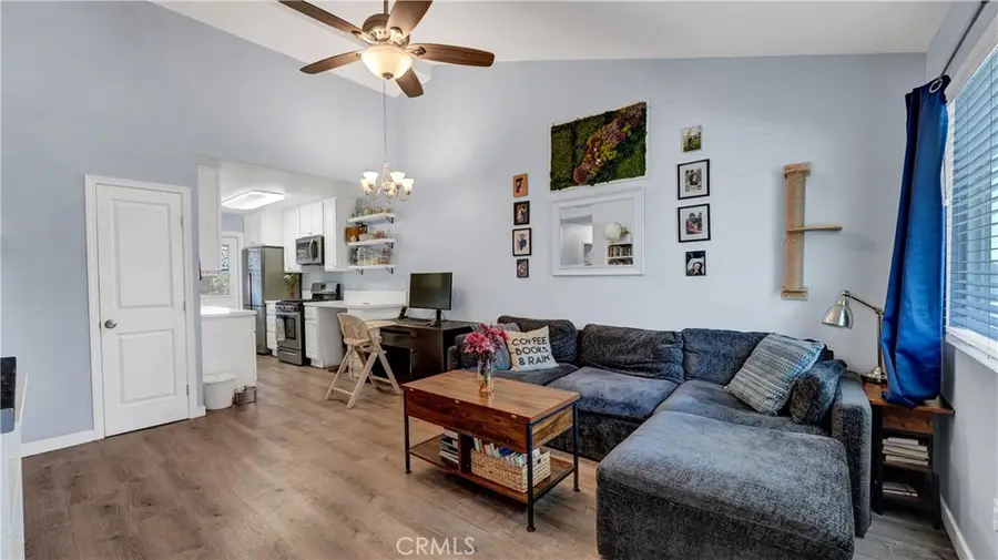 1140 Molino Avenue #5, Long Beach, CA 90804 - #2