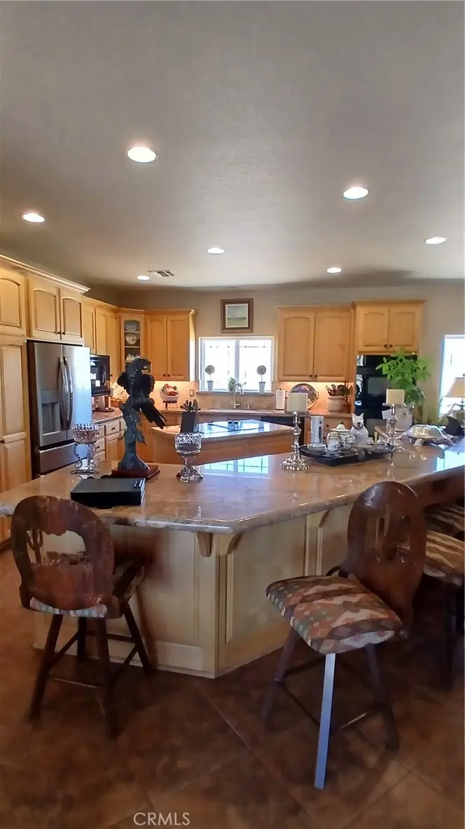 52775 Pipes Canyon Road, Pioneertown, CA 92268 - #3