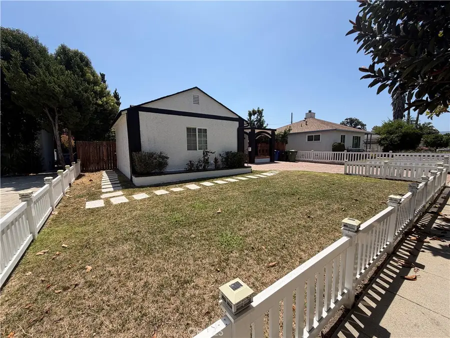6654 Capps Avenue, Reseda, CA 91335 - #2