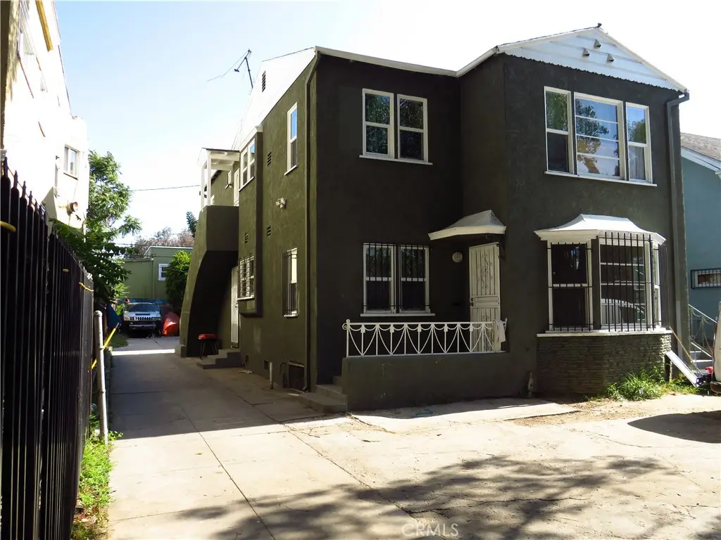 862 W 41st Street, Los Angeles, CA 90037 - #1