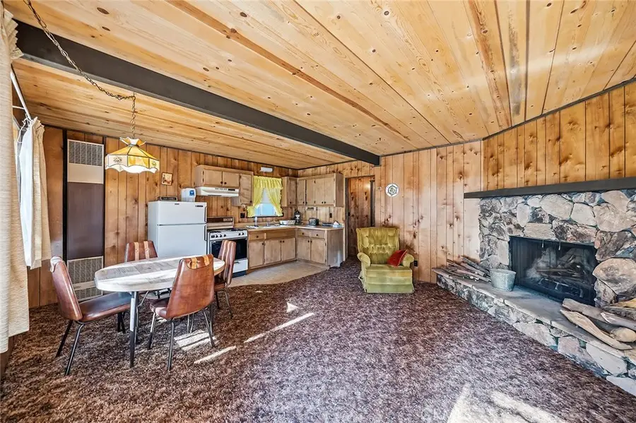 457 Los Angeles, Sugarloaf, CA 92386 - #3