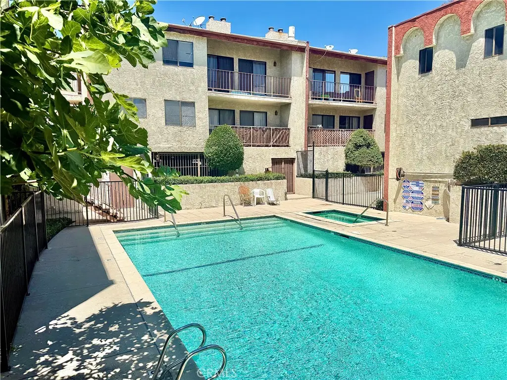 9960 Owensmouth Ave #21, Chatsworth, CA 91311 - #1