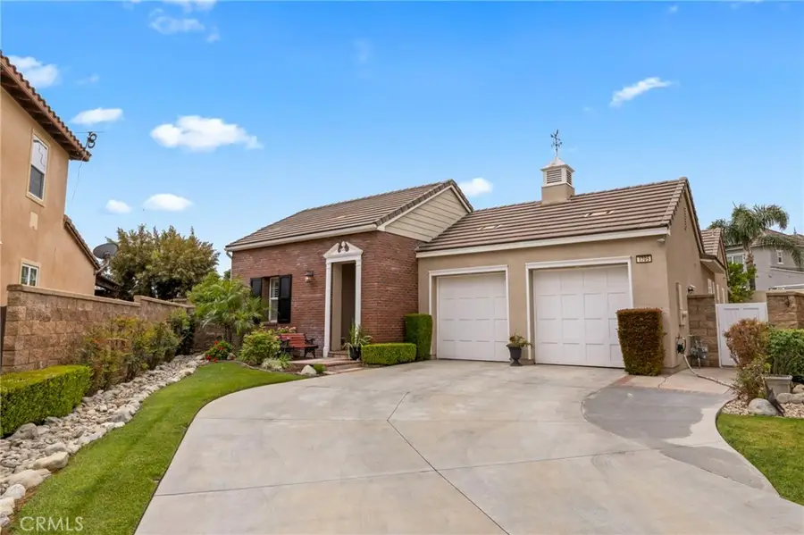 1705 Arthur Loop W, Upland, CA 91784 - #2