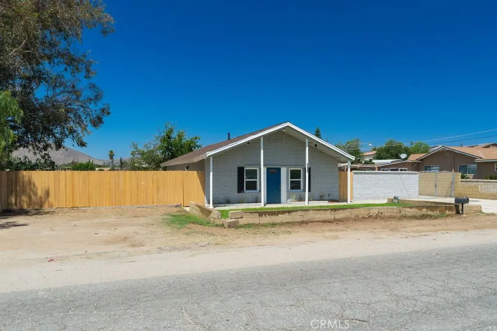 4834 Hedrick Avenue, Riverside, CA 92505 - #1