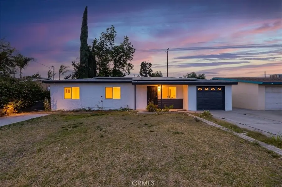 424 E 1st, Rialto, CA 92376 - #3