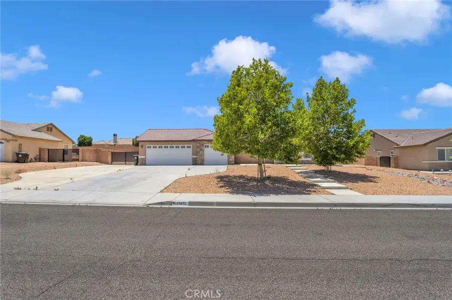 17877 Cabazon, Apple Valley, CA 92307 - #2