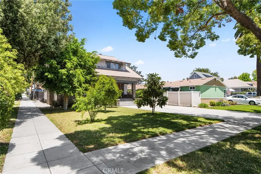426 W E Street, Ontario, CA 91762 - #3