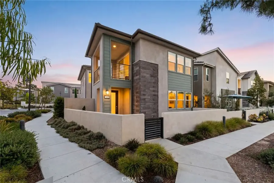 120 Zawn, Irvine, CA 92618 - #2