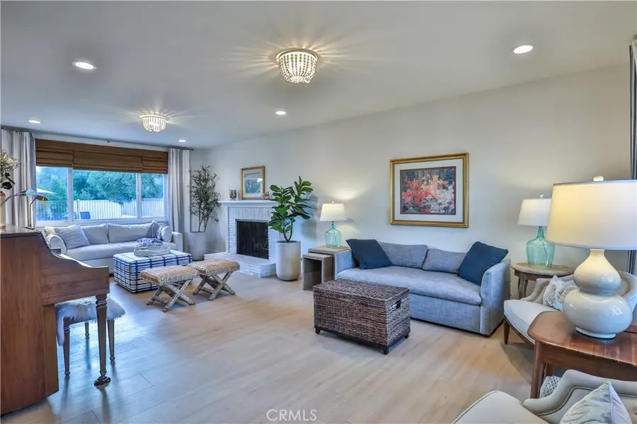 2117 Oxford, Claremont, CA 91711 - #3