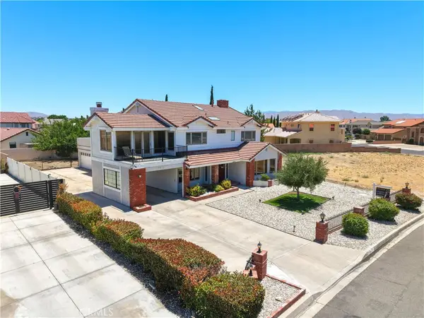 18380 Lakeview Drive, Victorville, CA 92395